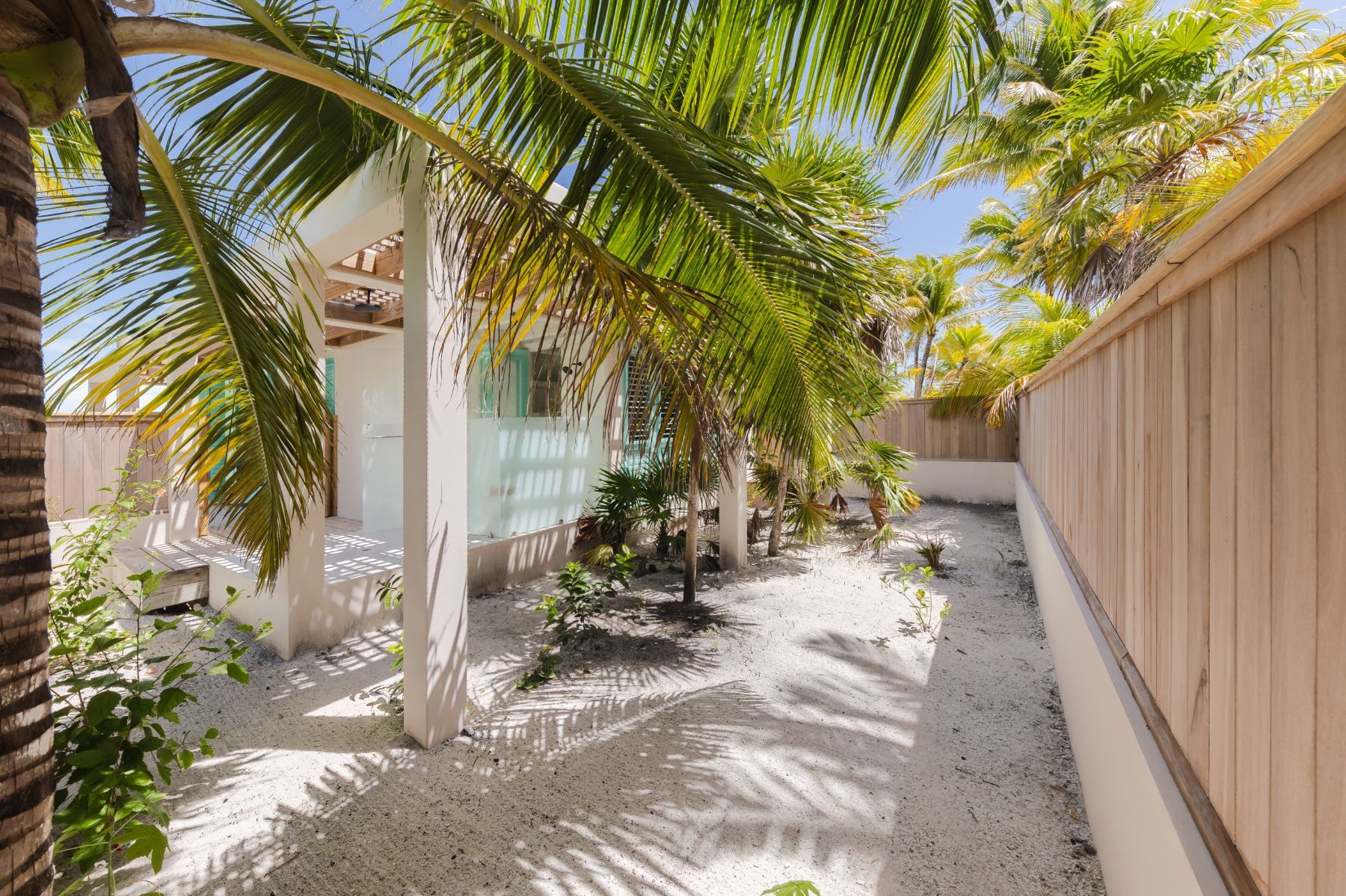 Cayo Espanto - Casa Mañana villa photo.