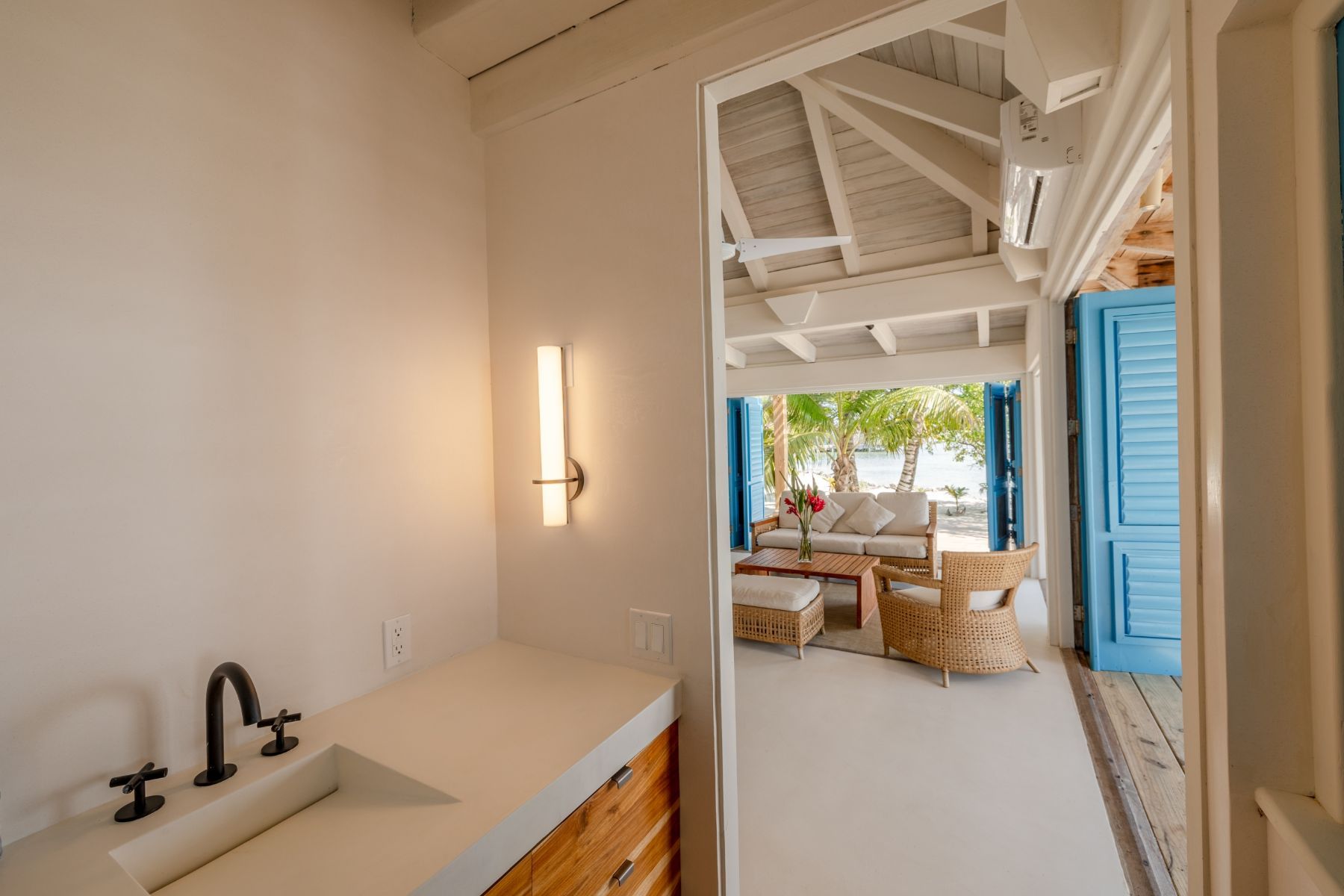 Cayo Espanto - Casa Brisa villa photo.