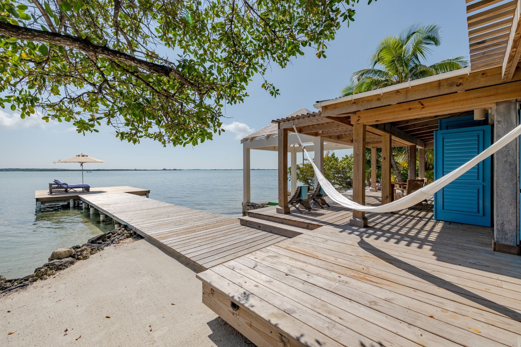 Cayo Espanto - Casa Brisa villa photo.