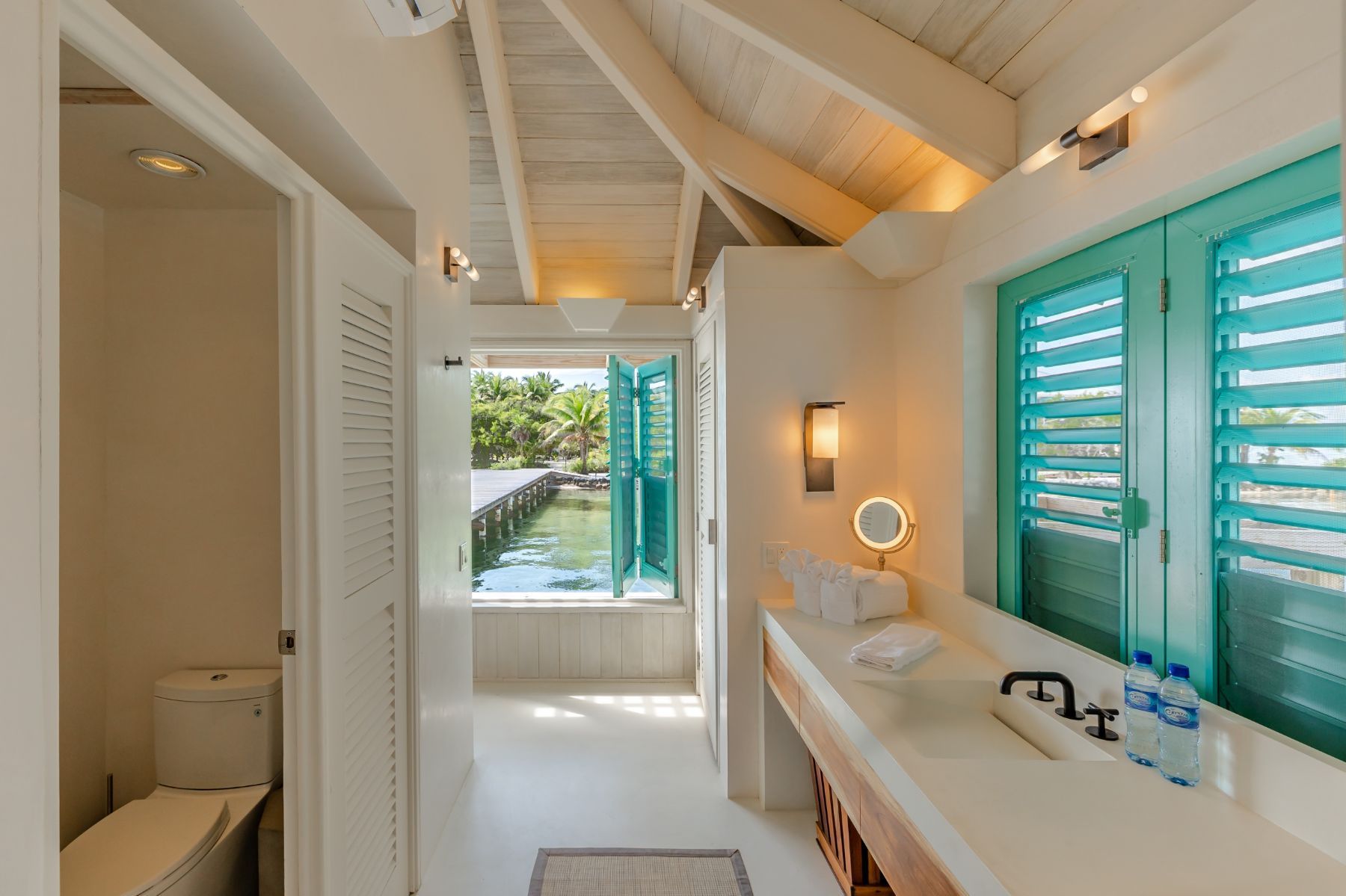 Cayo Espanto - Ventanas villa photo.
