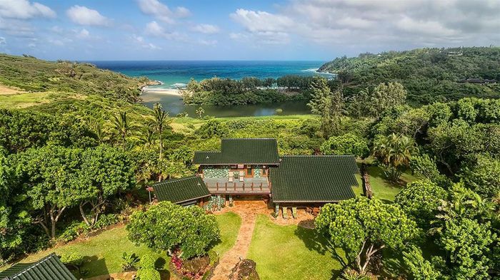Sea Song villa photo.