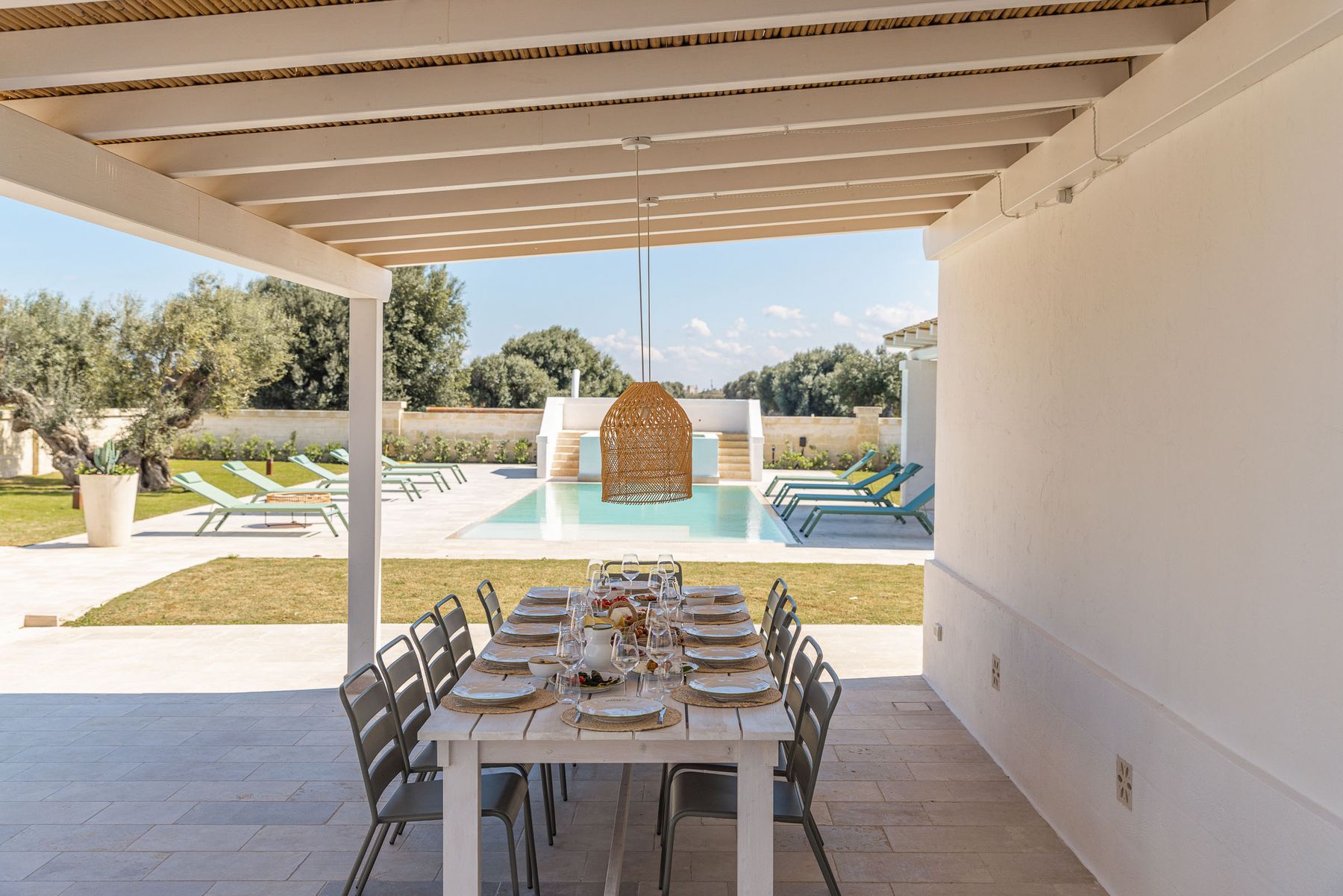 Stillante villa photo.