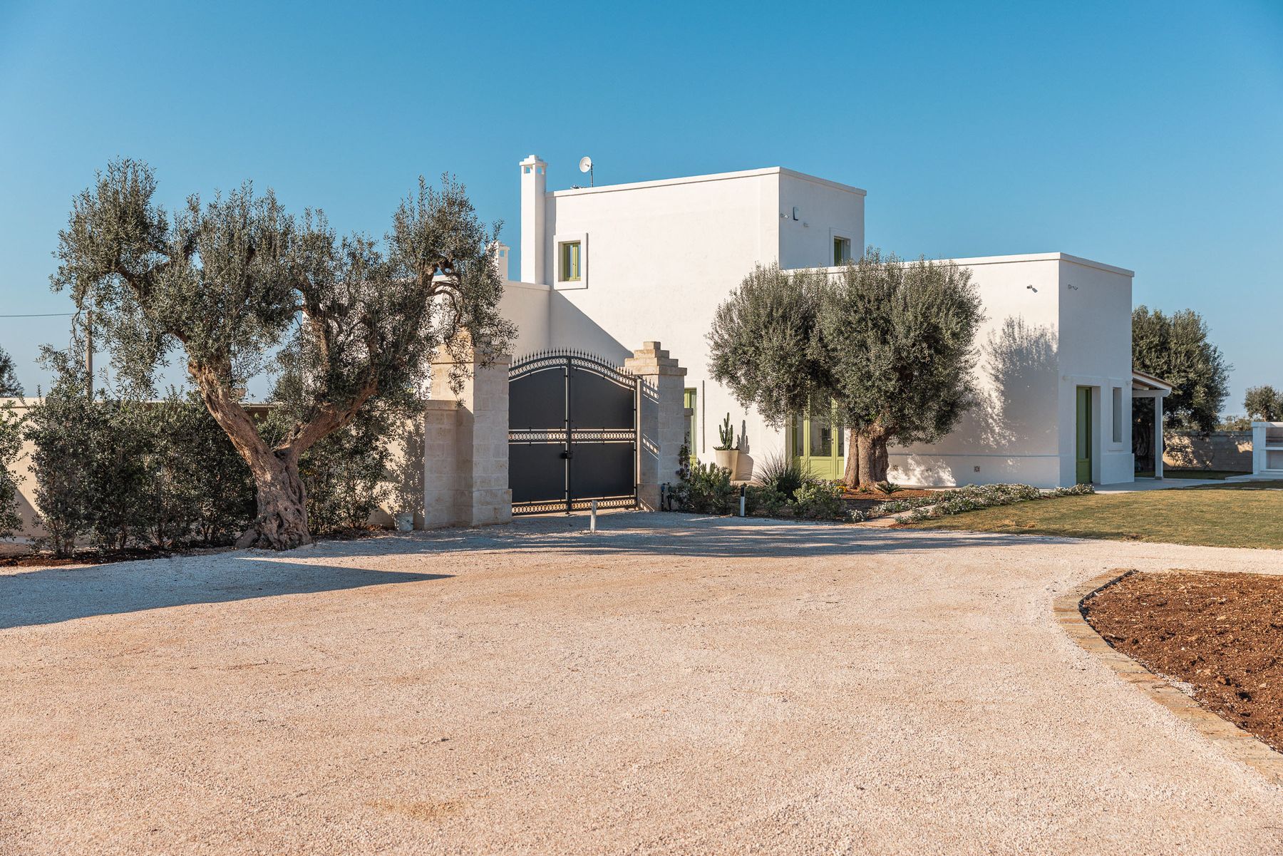 Stillante villa photo.