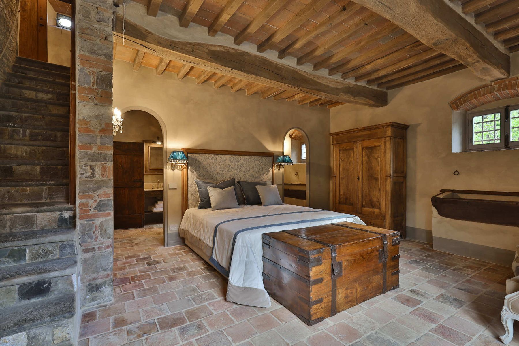 Trionfante villa photo.