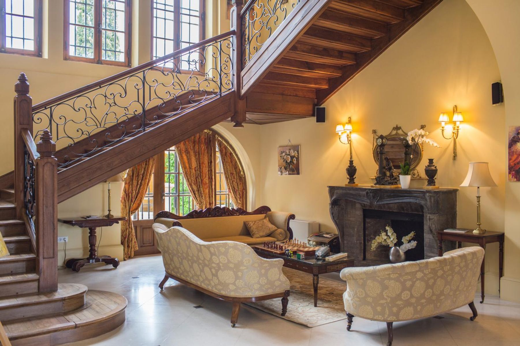 Chateau Lou Casteou villa photo.
