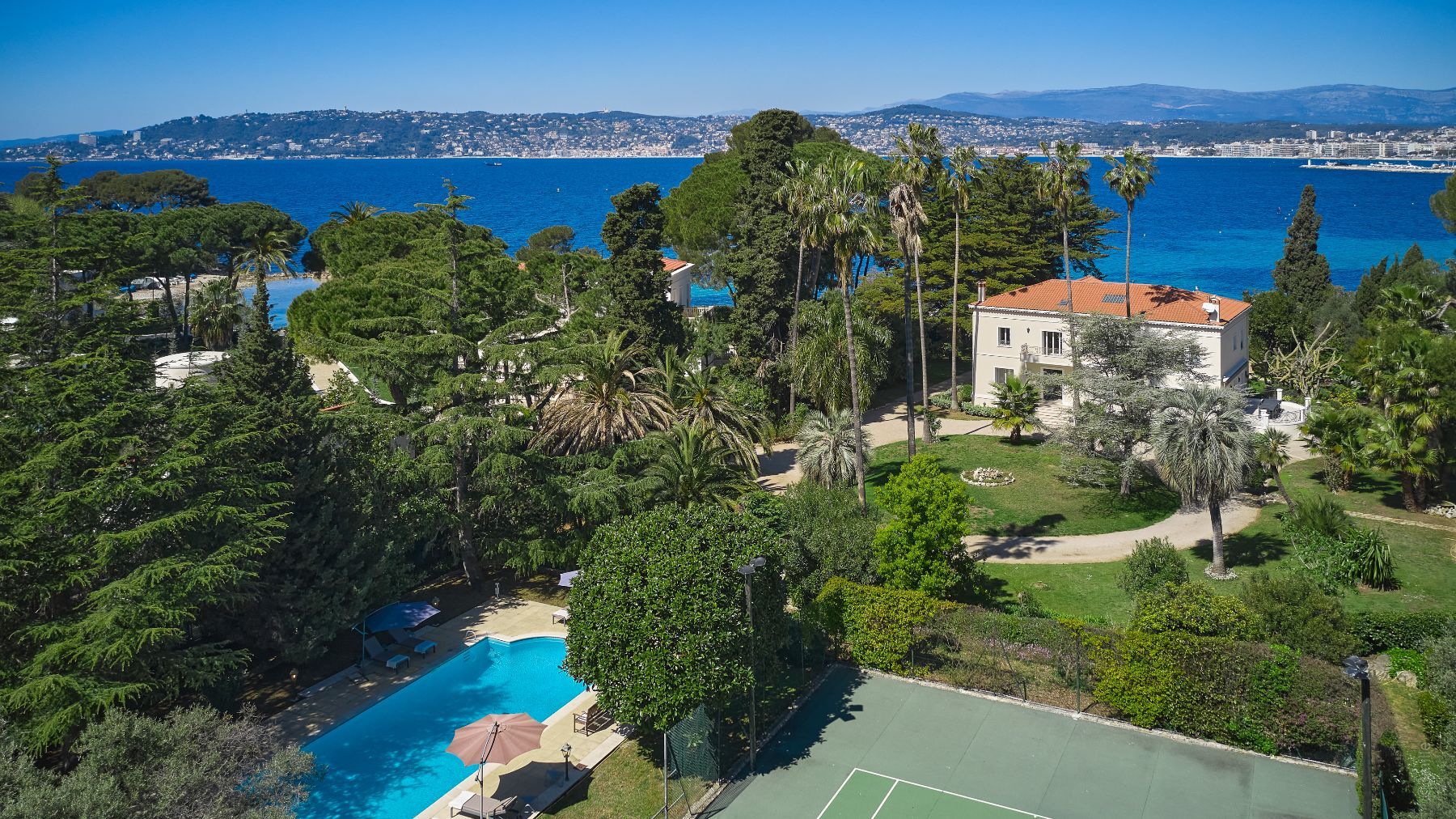Villa Antibes villa photo.