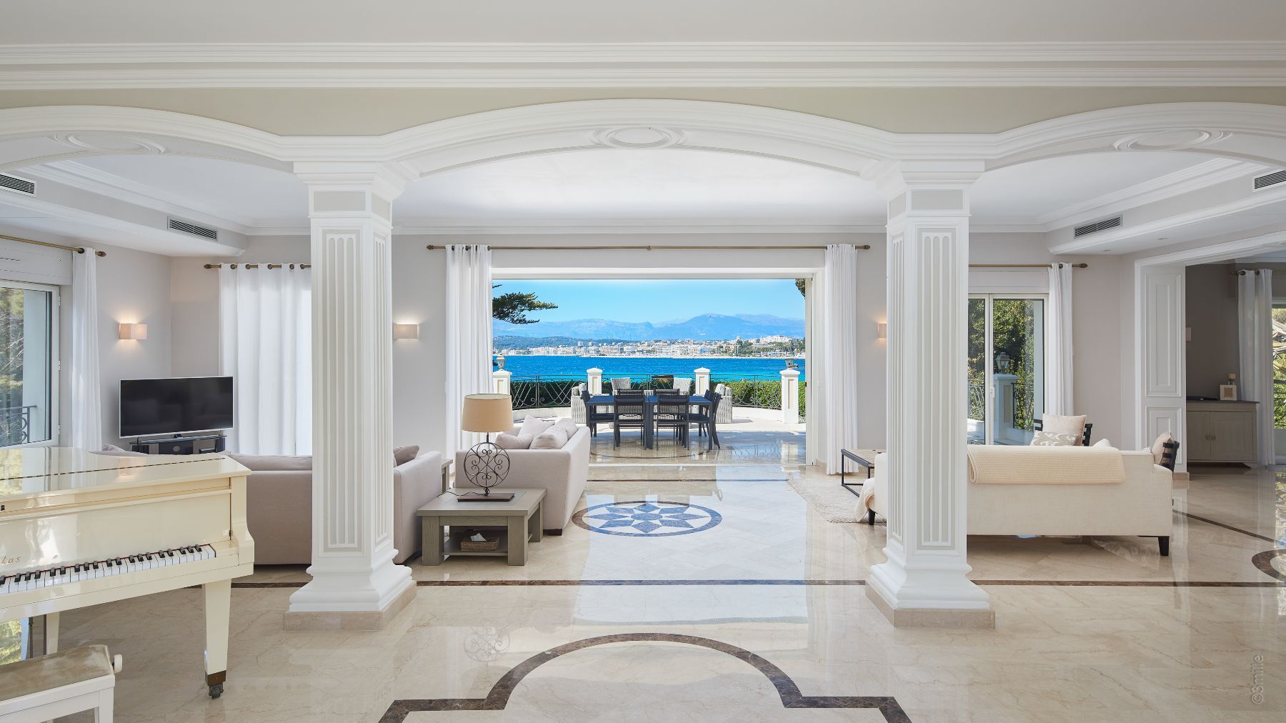 Villa Antibes villa photo.