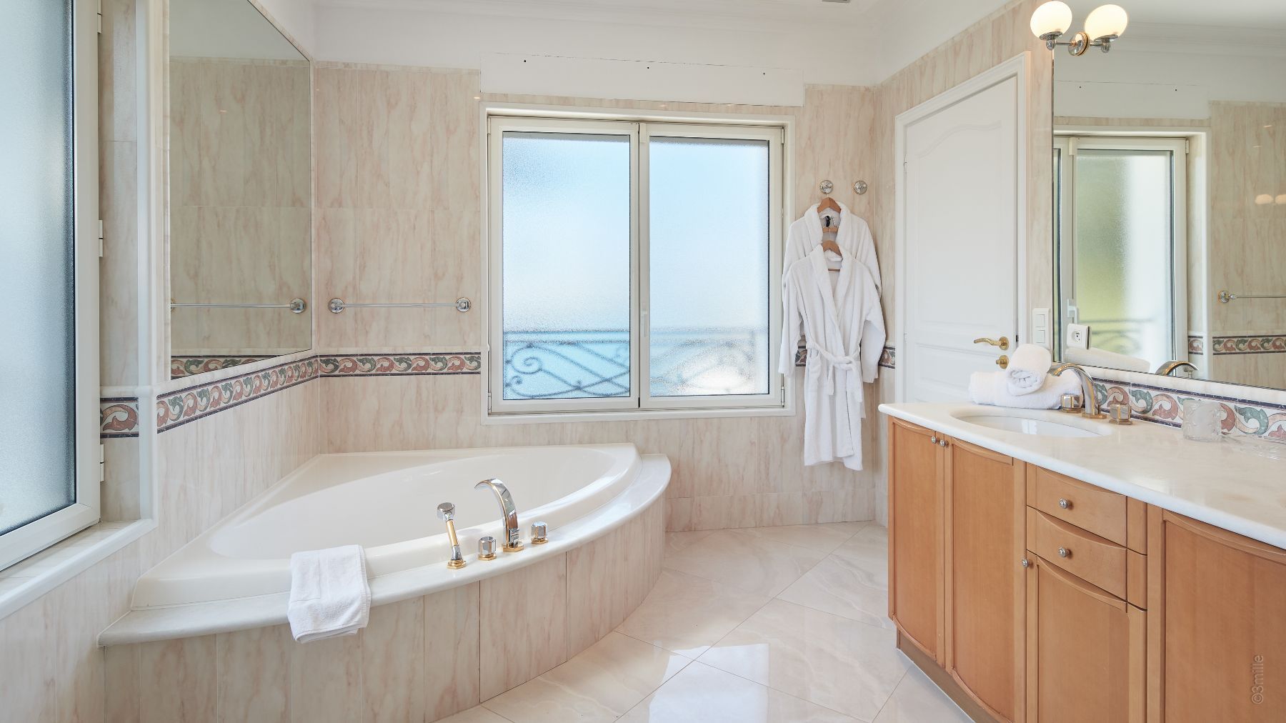 Villa Antibes villa photo.