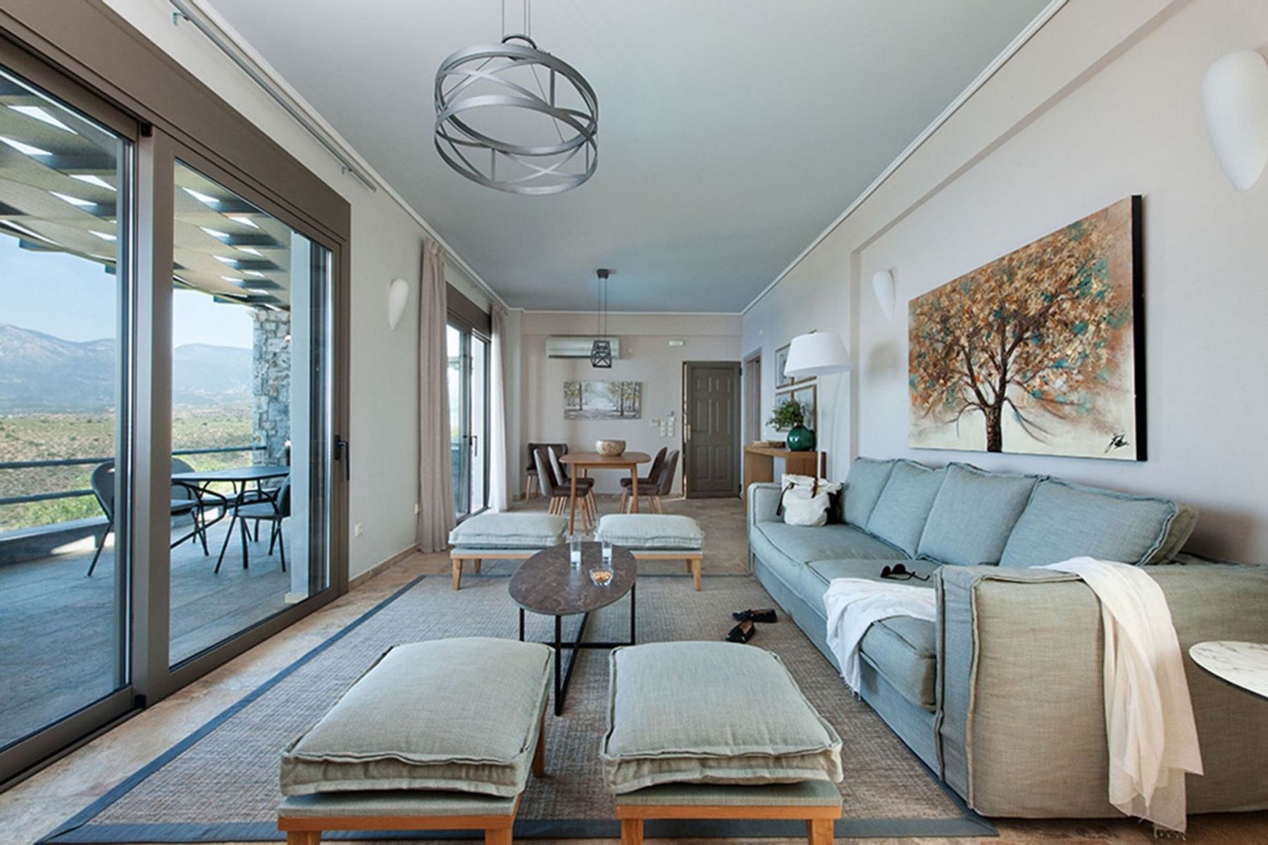 Maremonte villa photo.