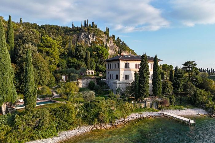 Villa Vigilio villa photo.