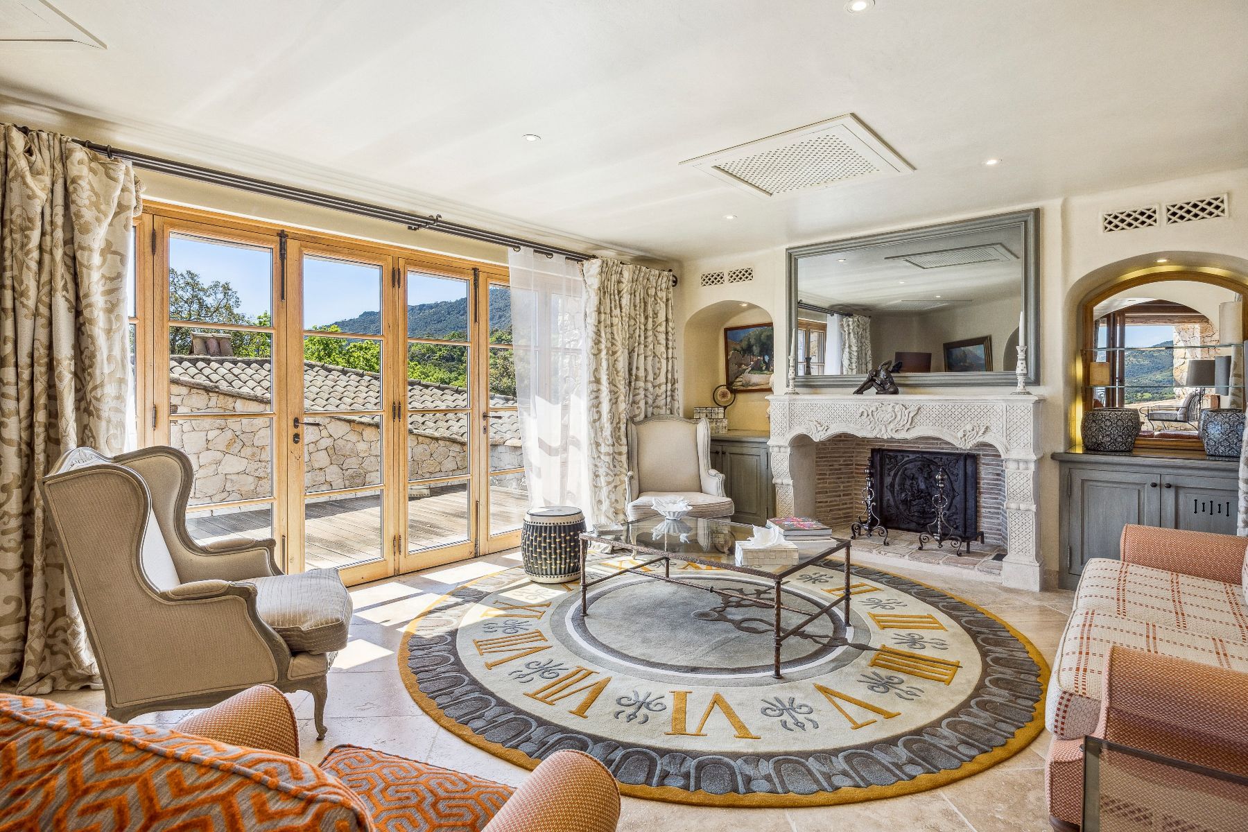 The Kings View villa photo.