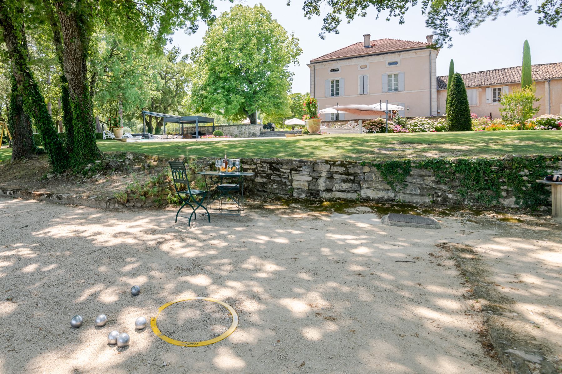 Le Petit Manoir villa photo.