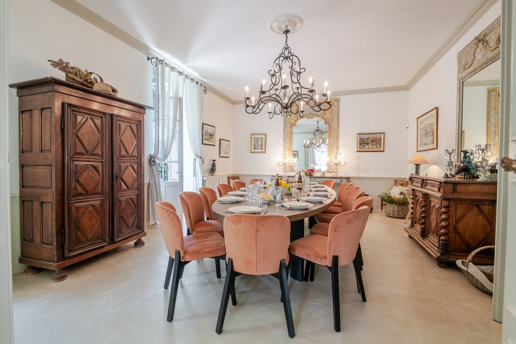 Le Petit Manoir villa photo.