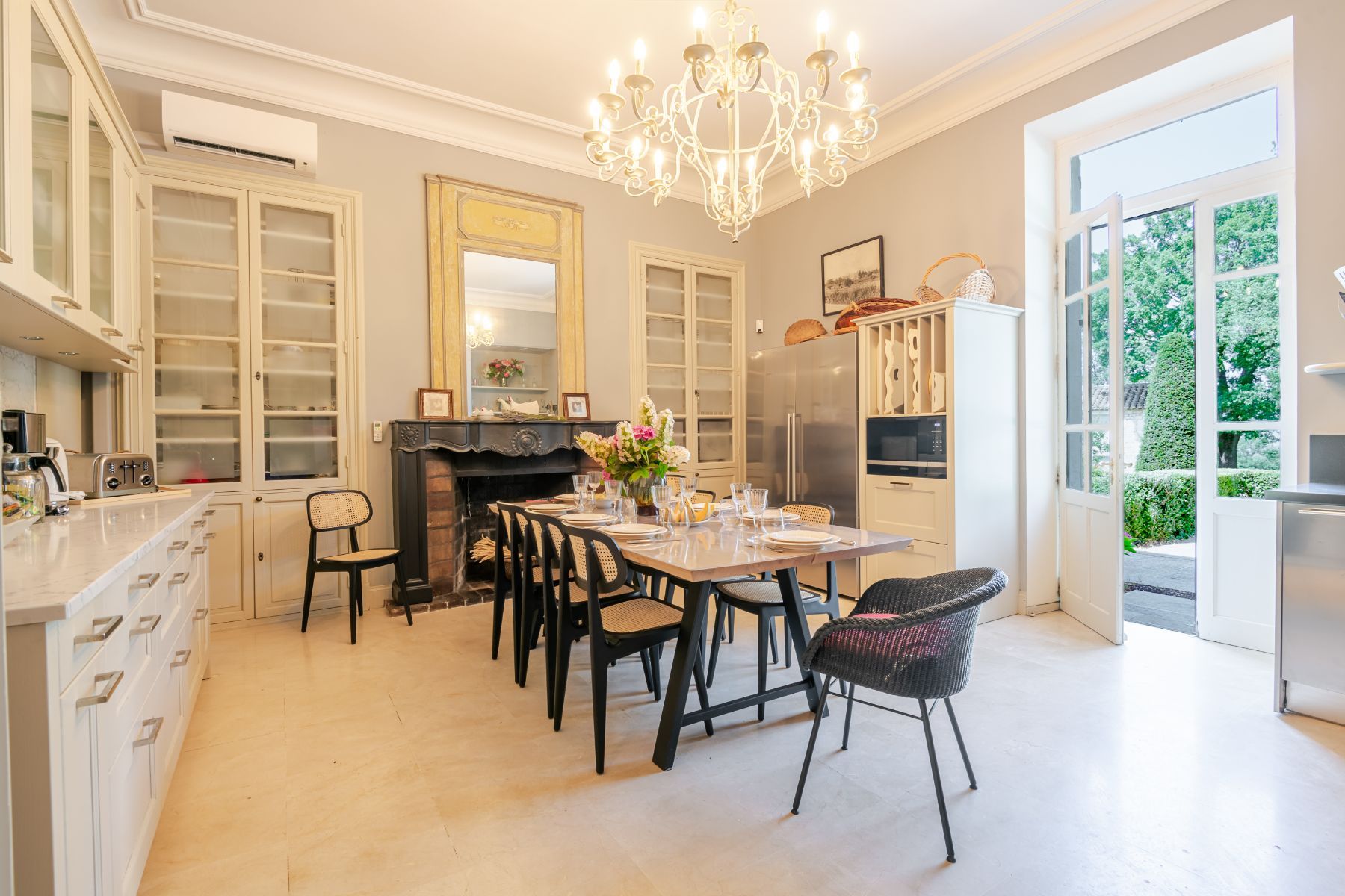 Le Petit Manoir villa photo.